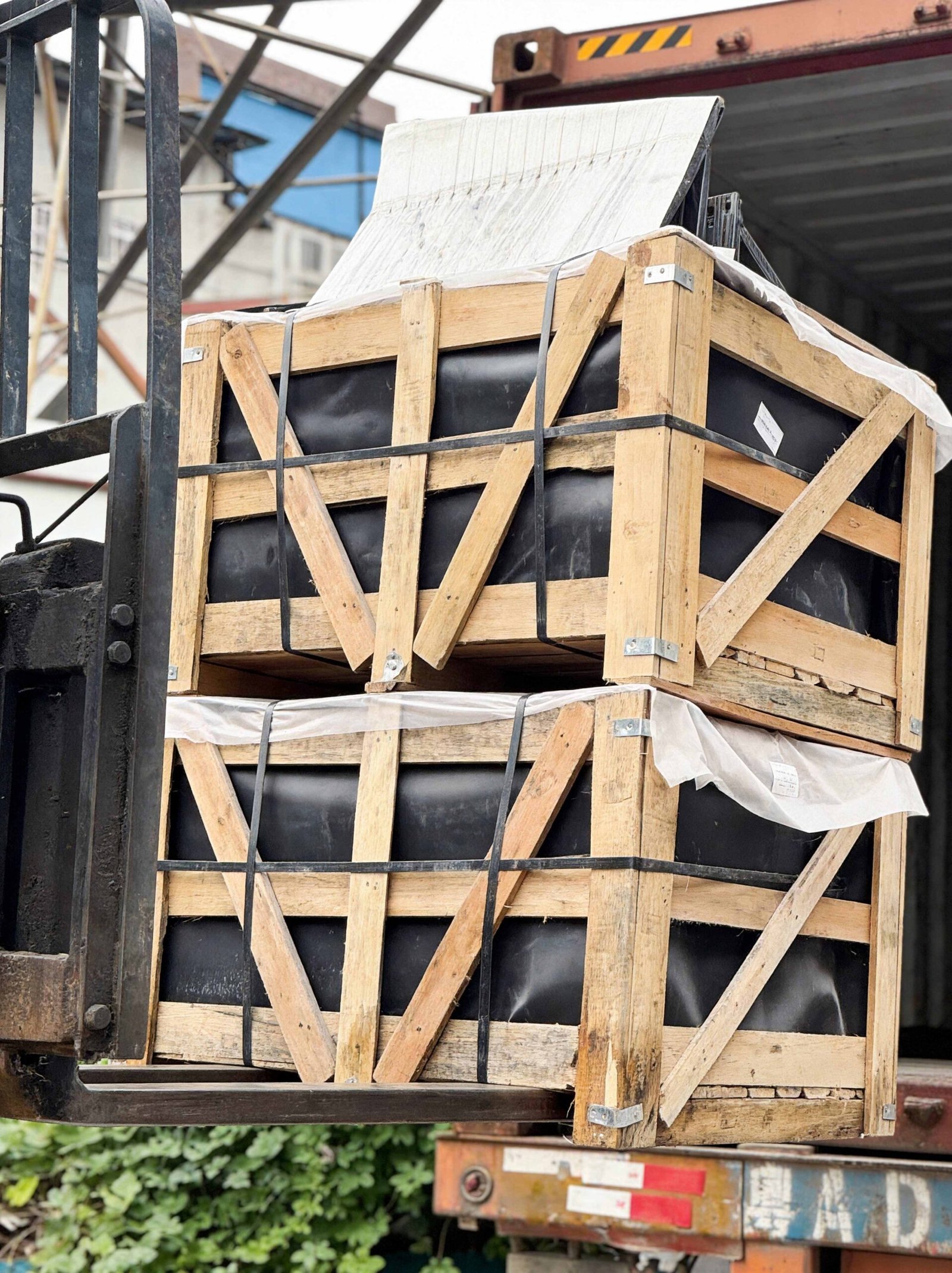 After-sales service packaging and loading